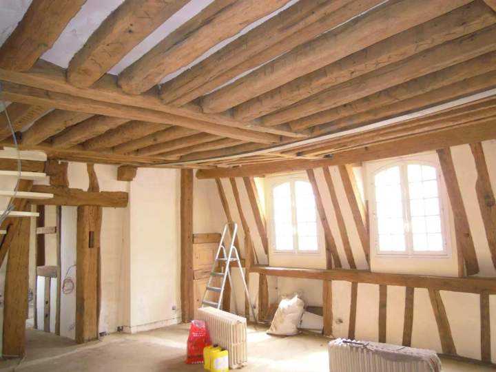 Traitement efficace pour les surfaces en bois